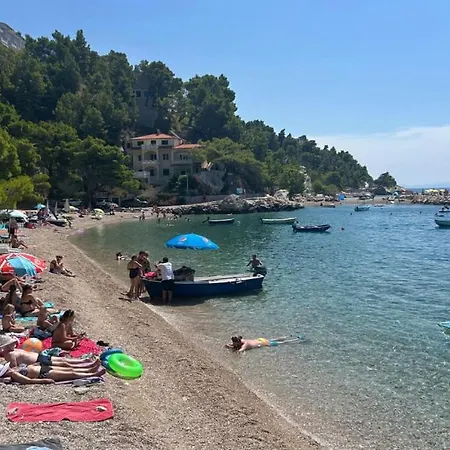 Beautiful Miki With Pool In ヴィラ マカルスカ